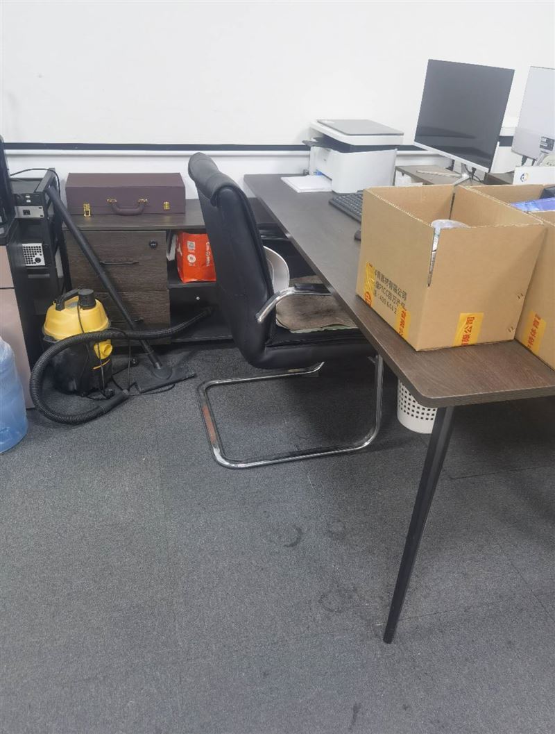 办公室所有用品超低价转让